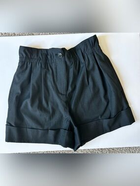 Black High-Waist Cuffed Women's Shorts